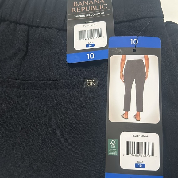 Banana Republic Ladies Tapered Pull On Pants 6,8,12 NWT - Picture 2 of 5